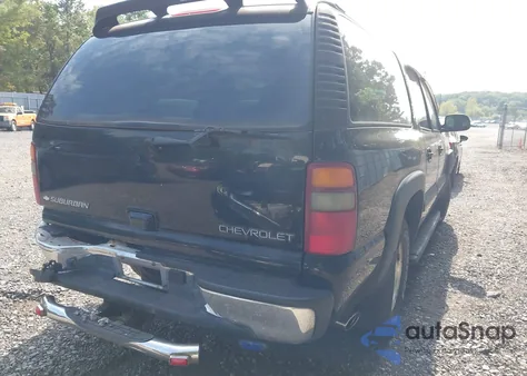 2003 Chevrolet Suburban 1500 Lt from USA, damaged, VIN 3GNFK16Z13G159472